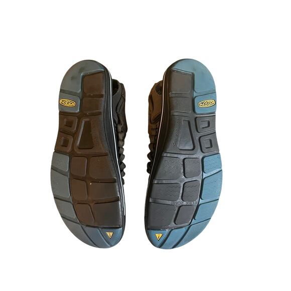 Keen Men’s Charcoal Gray UNEEK Braided Cord Sandals main image 8